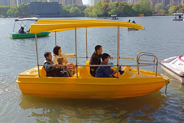 Water entertainment sightseeing boat 3.9m