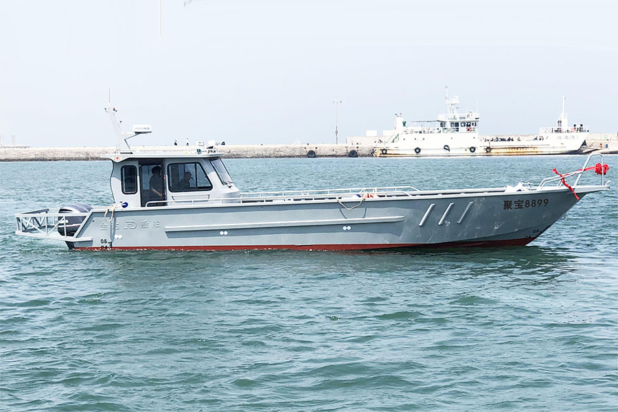 Work boat 12.9m